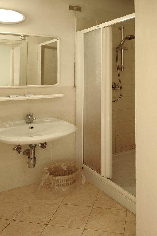 Hotel Marina モンテカティーニ・テルメ エクステリア 写真